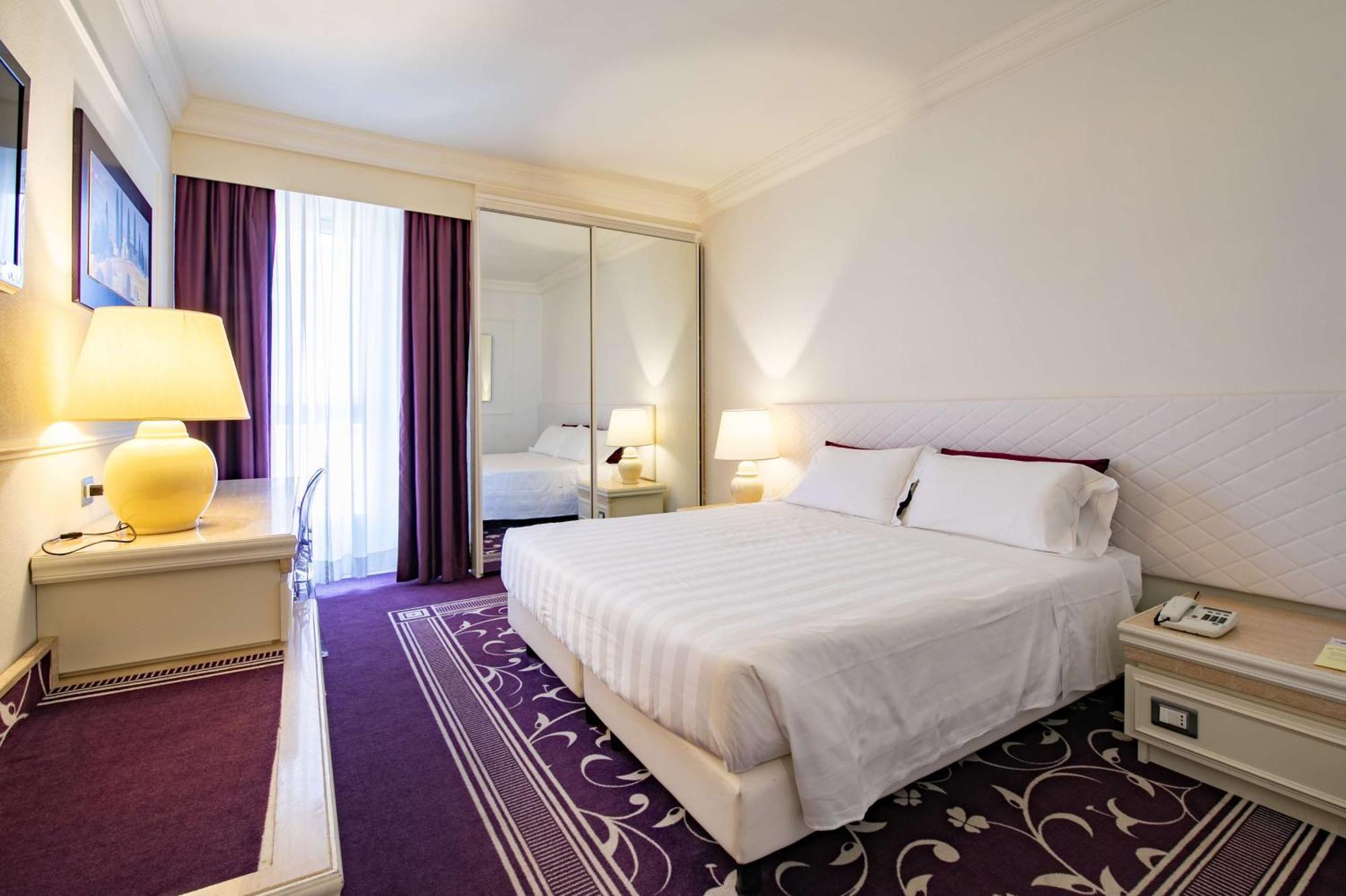 Comfort Queen Room Non-Smoking